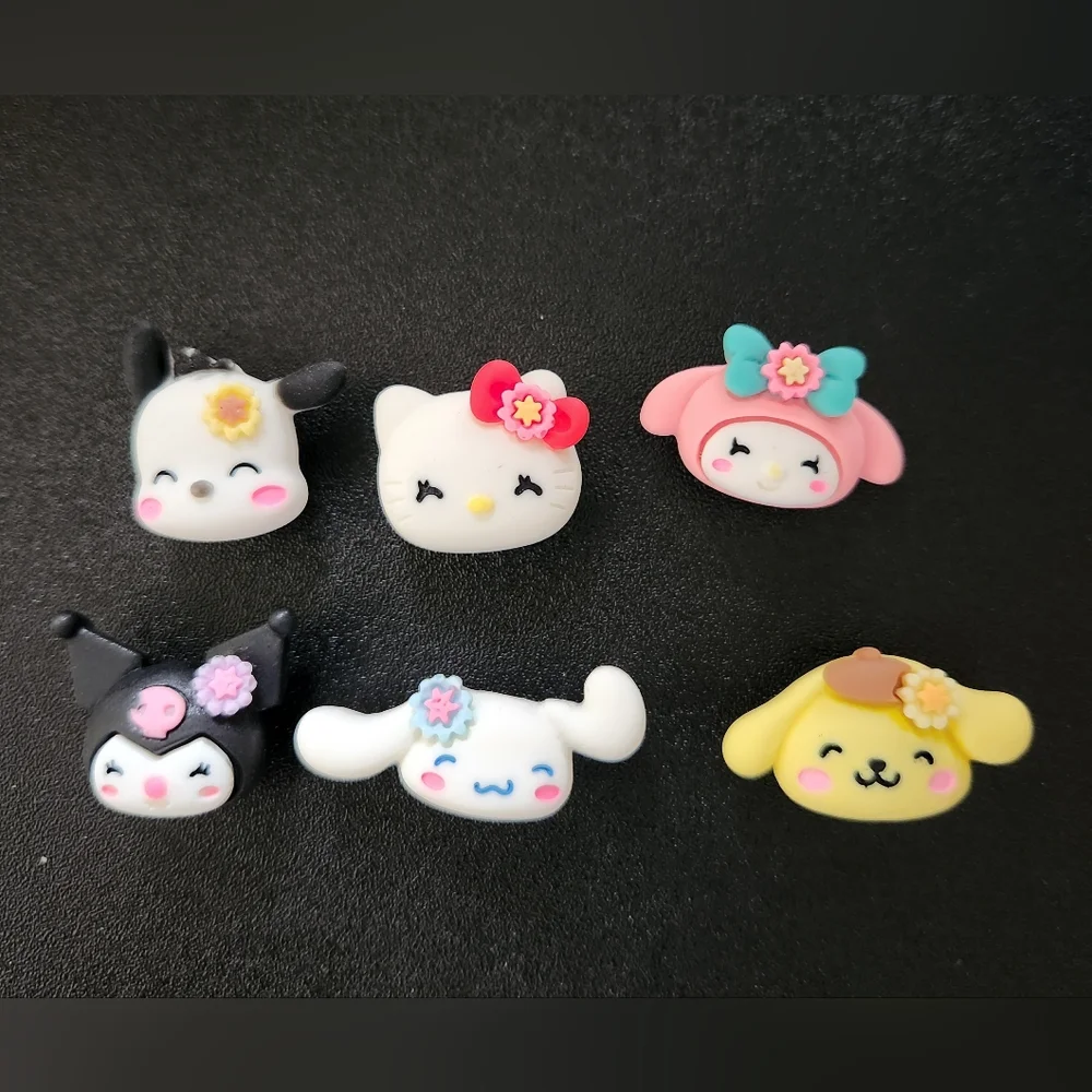 Croc charms - Picture 1 of 2